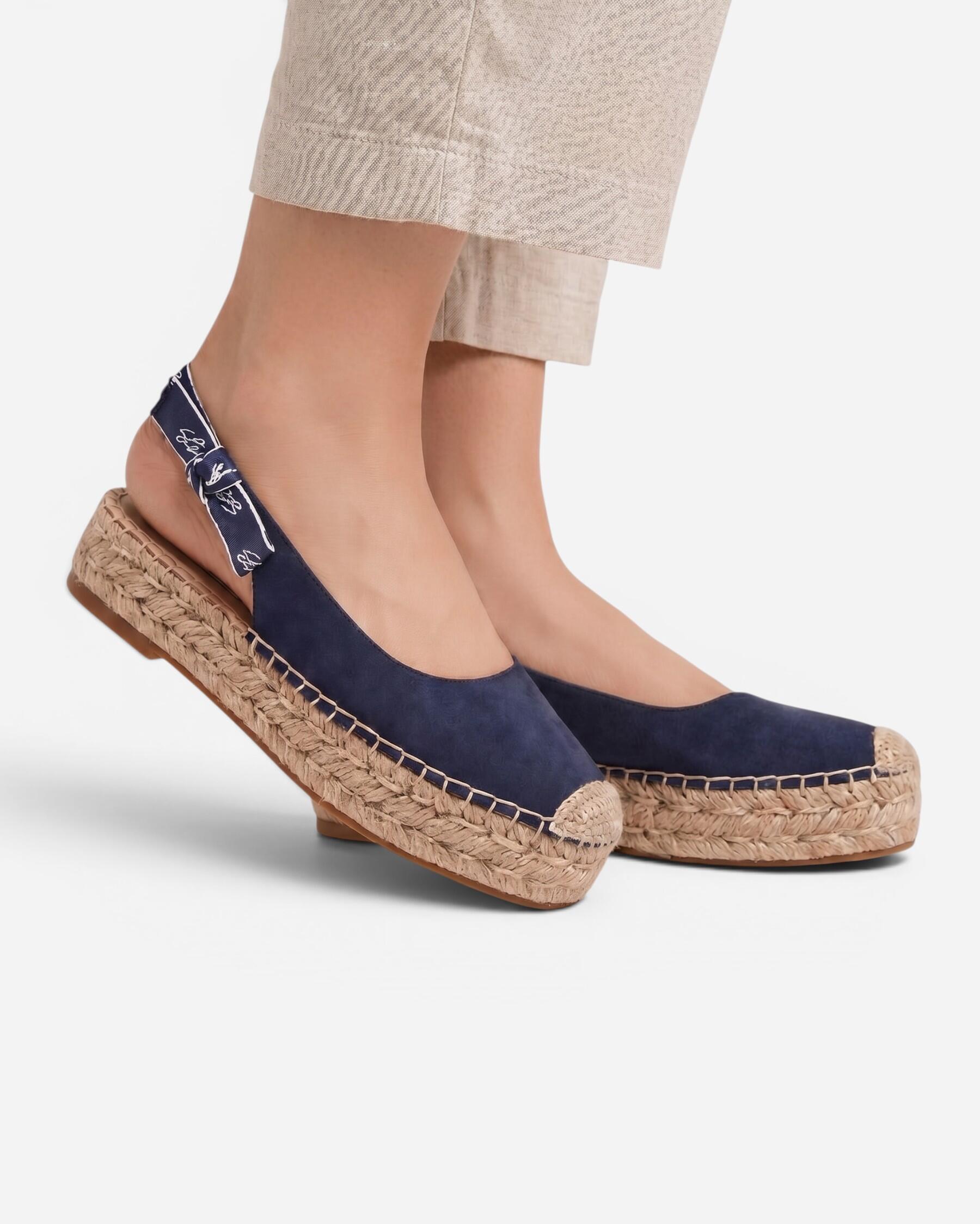 Resim Centro Nav Suede