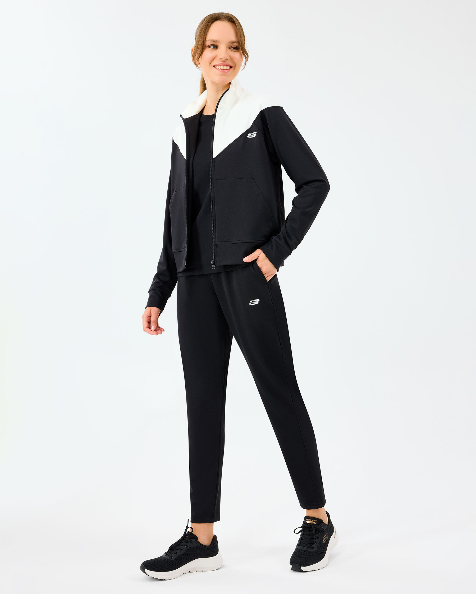Resim W Performance Track Suit