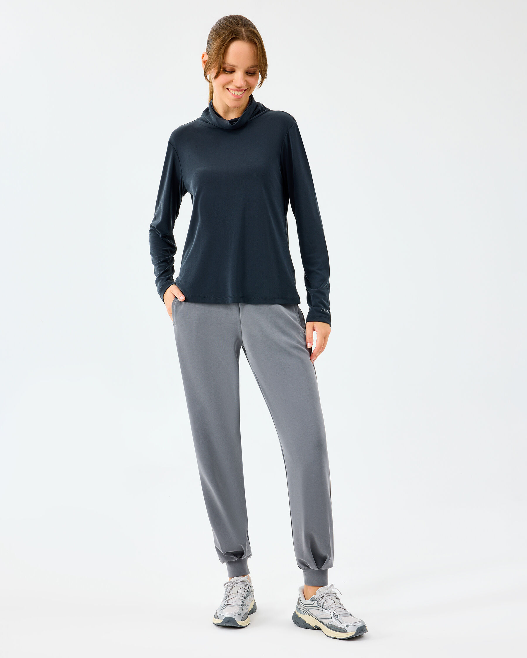 Resim W Turtle Neck Longsleeve Softluxe T-shirt