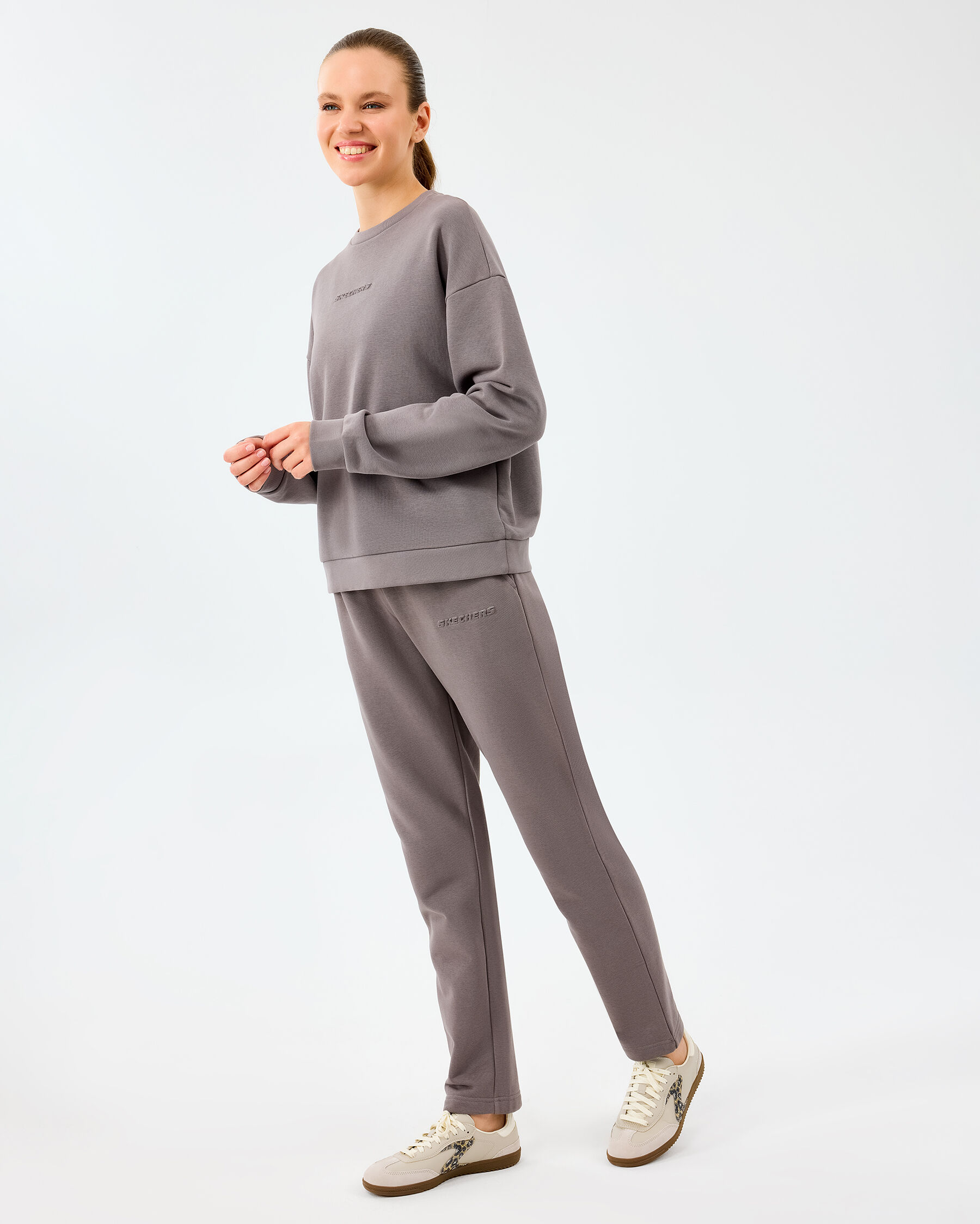 Resim W Essential Crewneck Sweatshirt