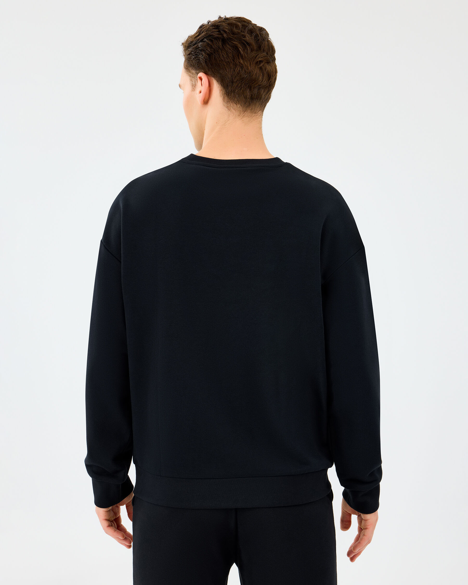 Resim M Essential Crewneck Sweatshirt