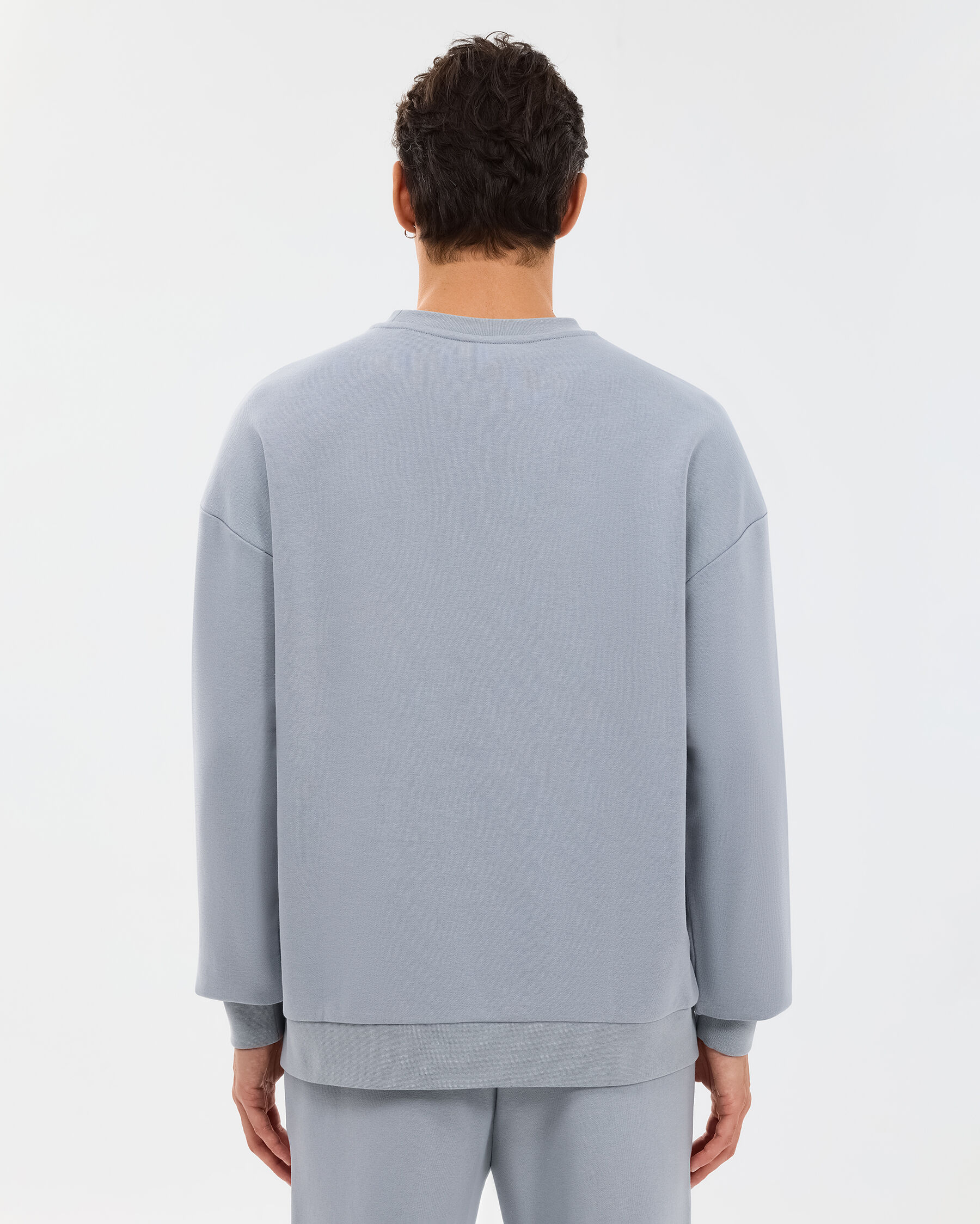 Resim M Essential Crewneck Sweatshirt