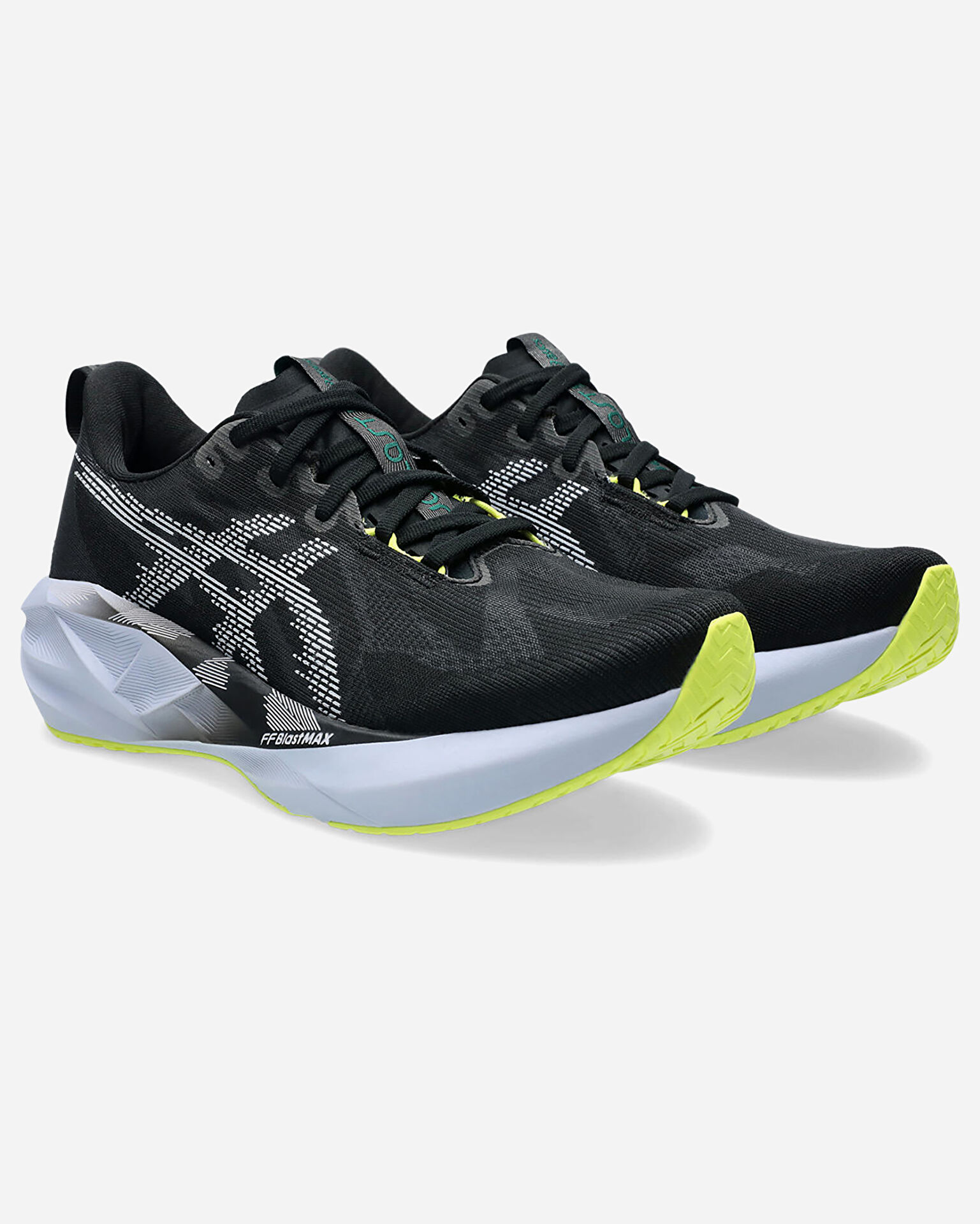 Novablast 5 Erkek Siyah Koşu Ayakkabısı 1011B974-003