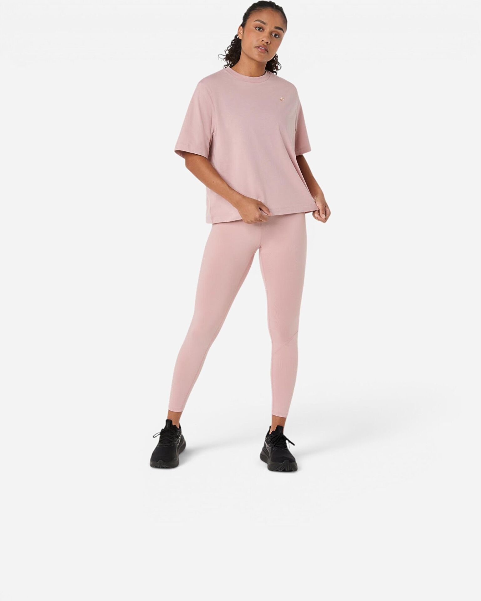 Resim Asics Spiral Embroidery Relaxed Tee