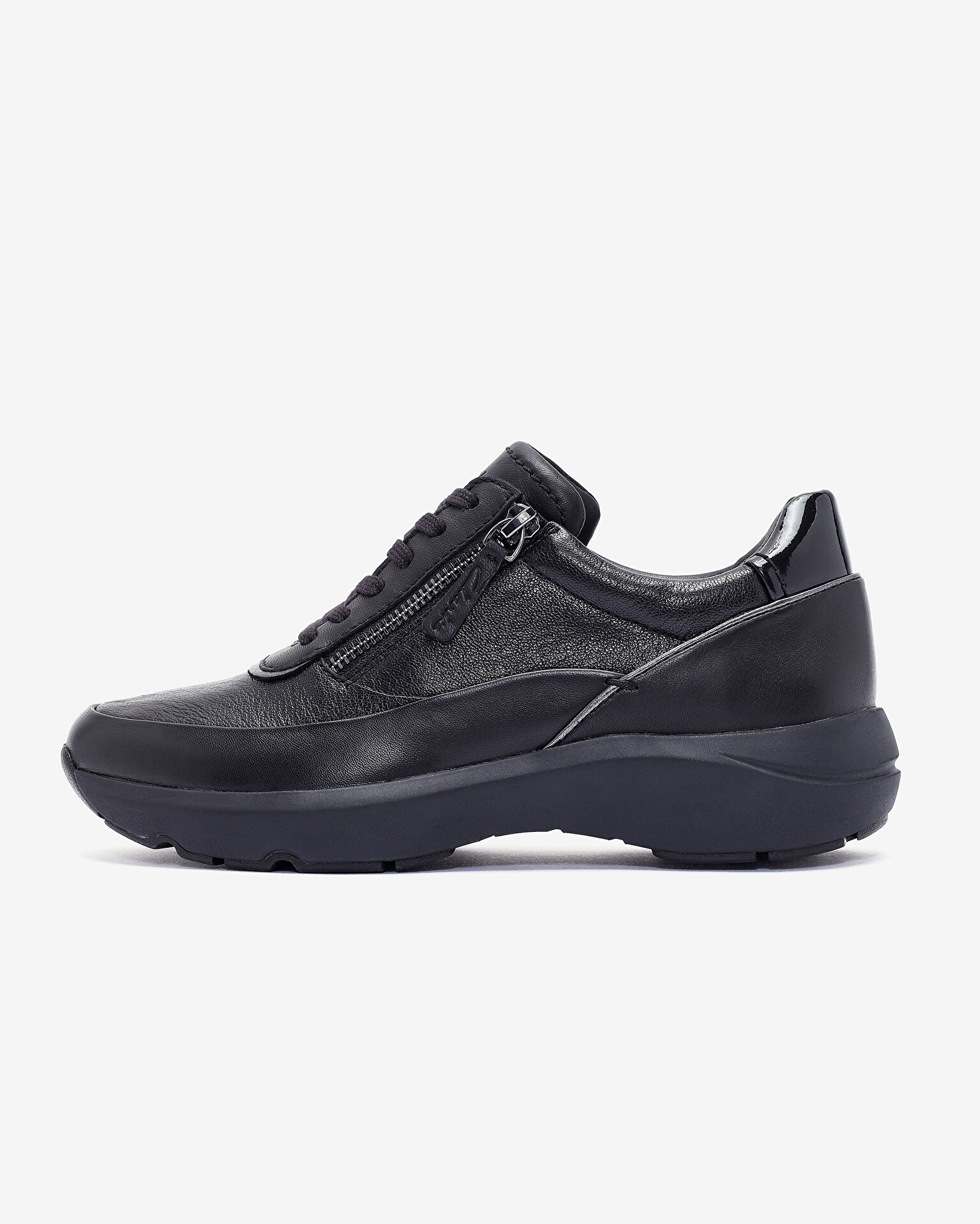 Tivoli shoes top