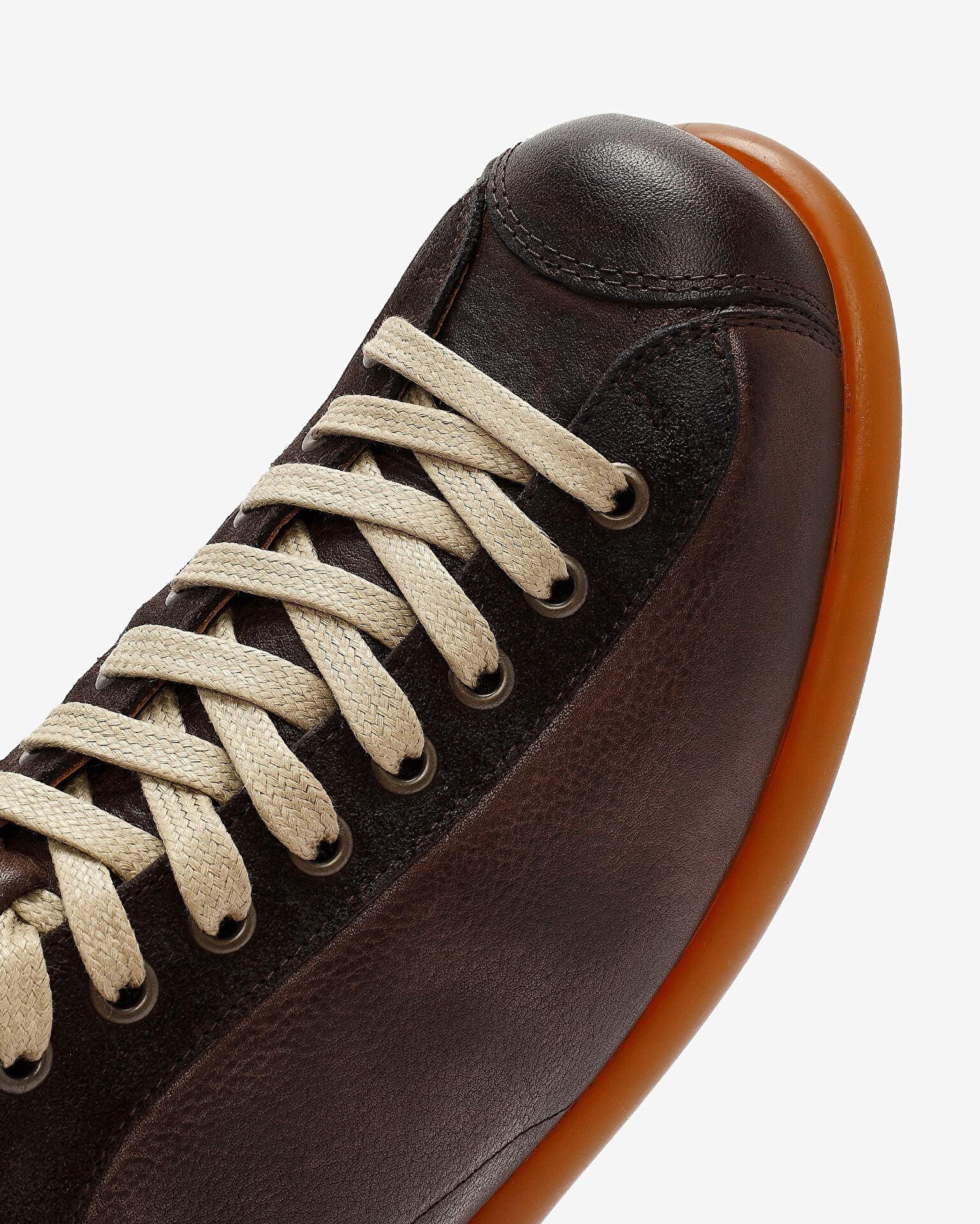 Camper pelotas ariel 33766 store