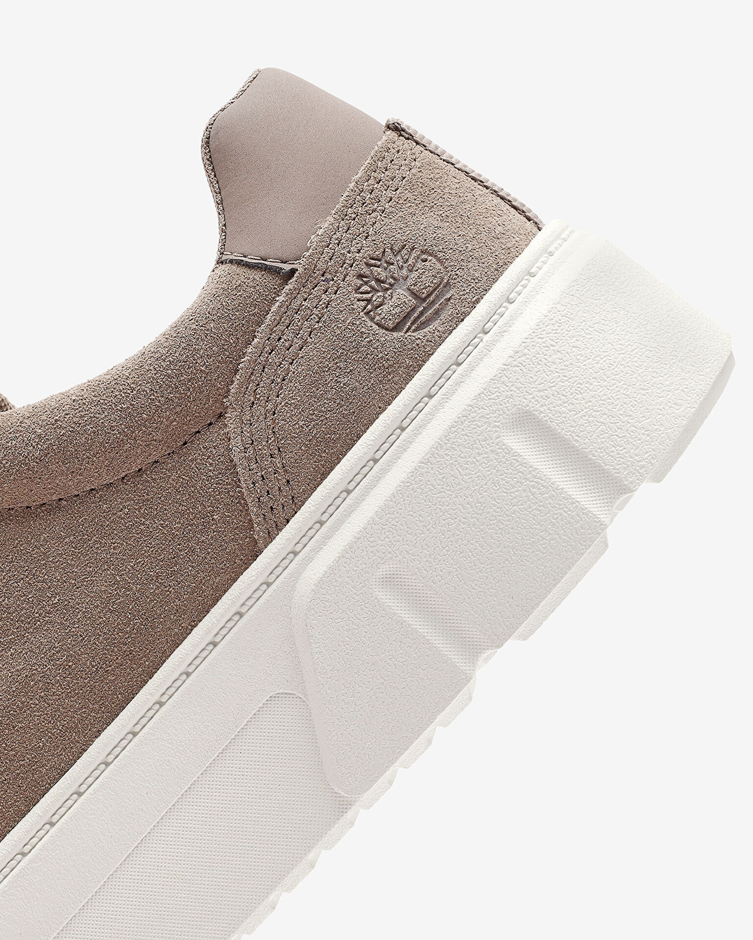 Resim Laurel Court Low Lace Up Sneaker