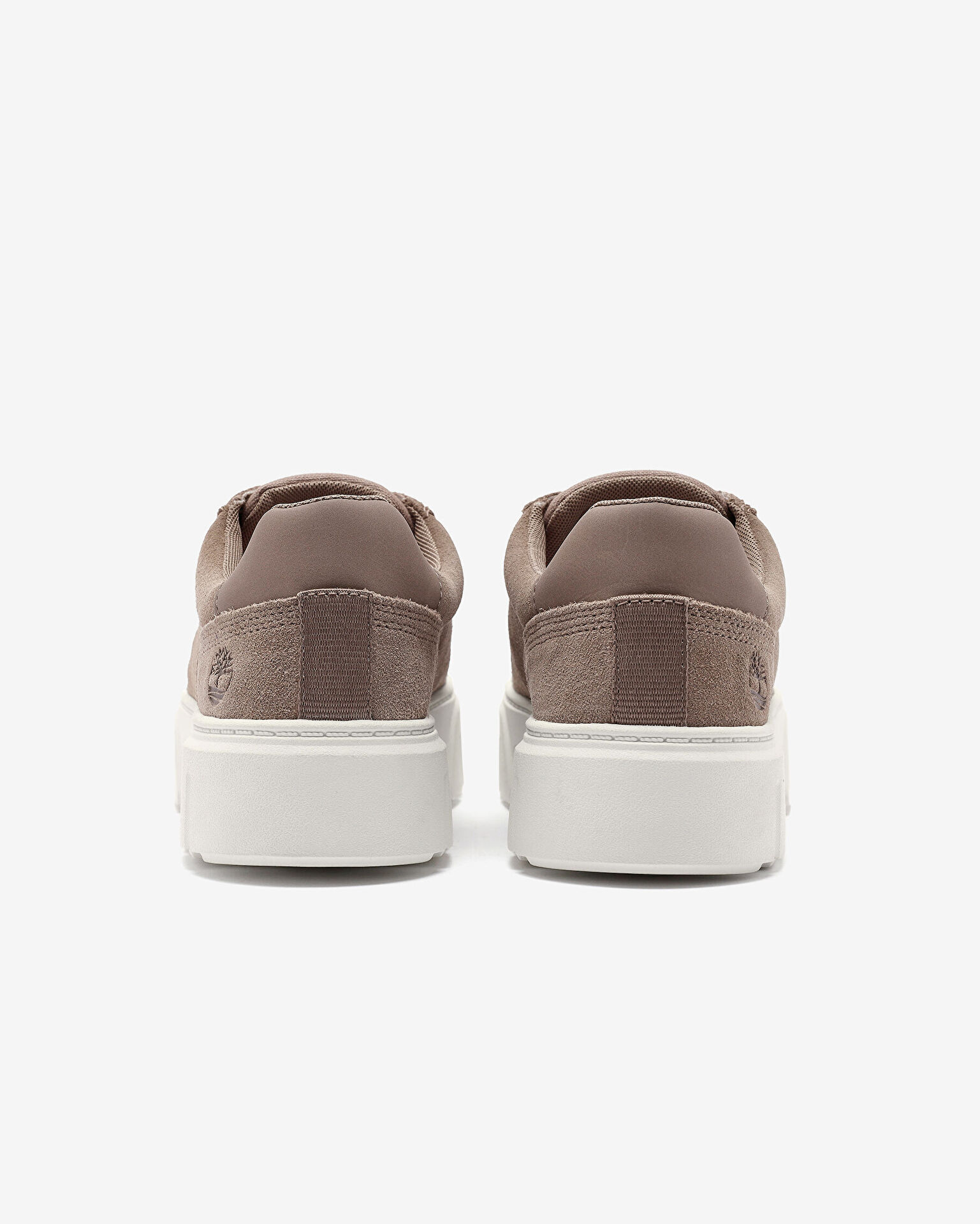 Resim Laurel Court Low Lace Up Sneaker