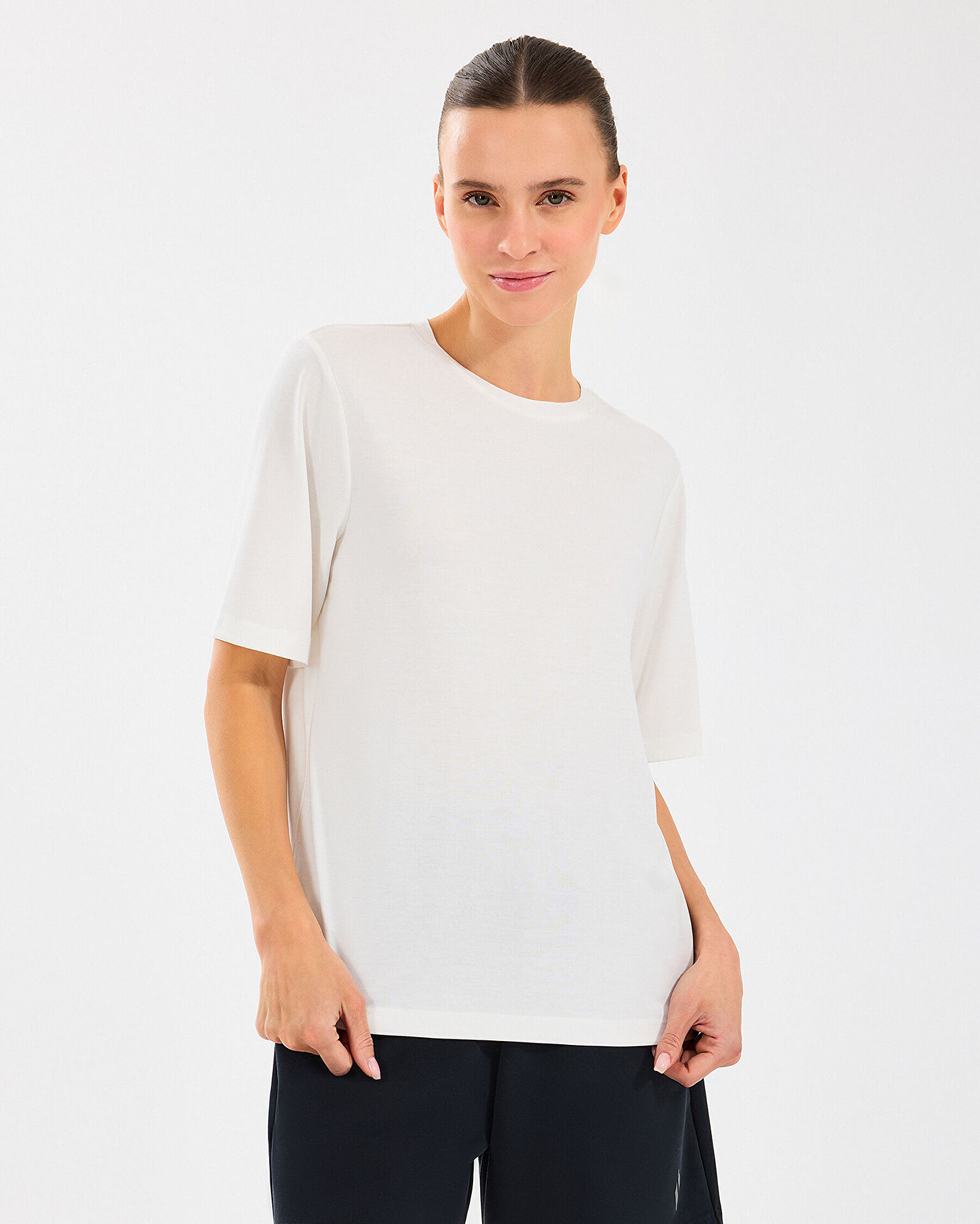 Resim W Lounge Regular Crew Neck T-shirt