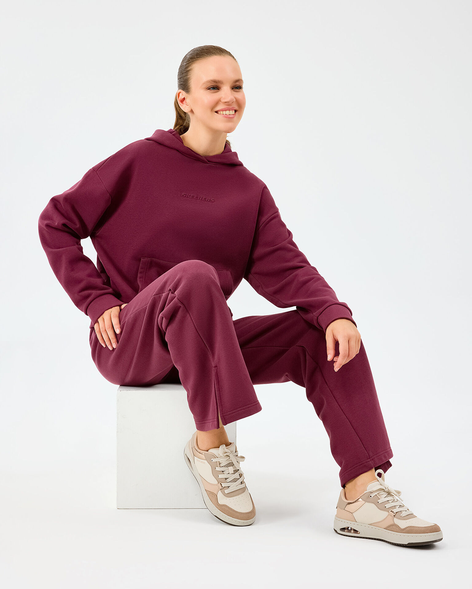 Resim W Essential Hoodie Sweatshirt