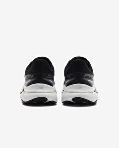Resim Max Cushioning Propulsion-
