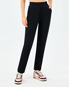 W Essential Slim Sweatpant