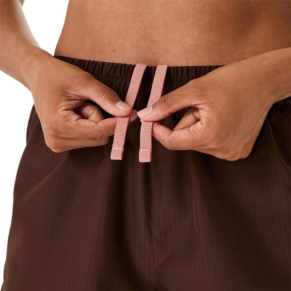 Resim Nagino Run Adjustable 4In Short