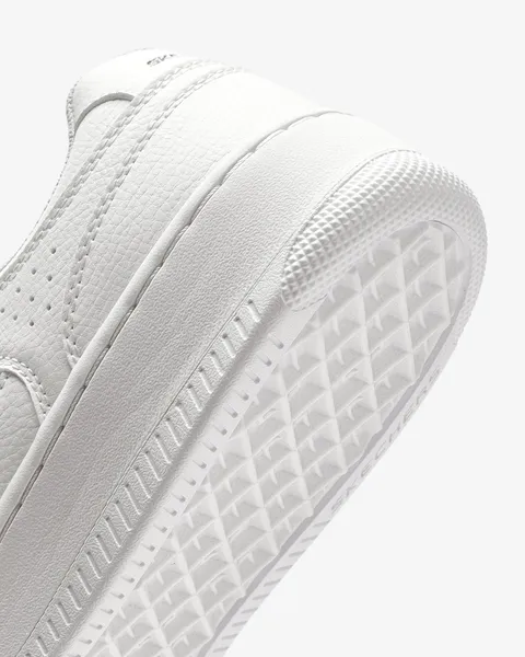 Resim Sport Court 92 - Vistaway