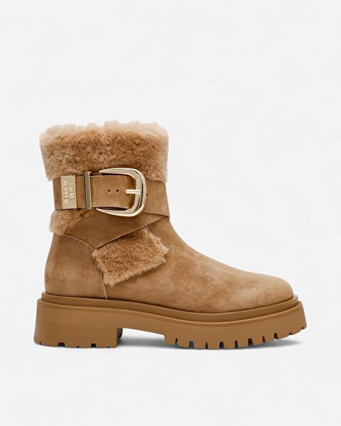 Resim Lodge Tan Suede