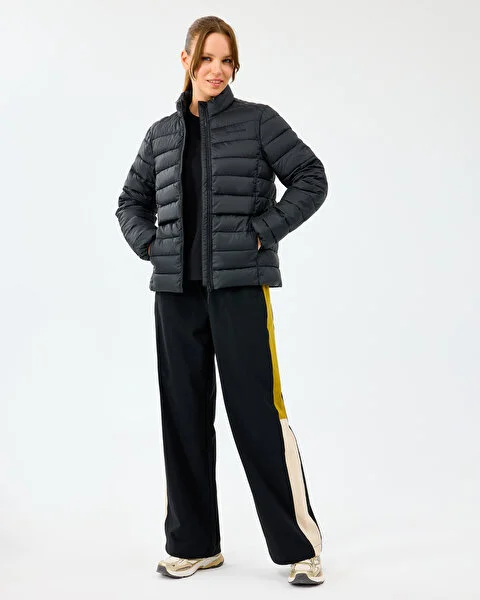 Resim W Essential Outerwear Padded Jacket