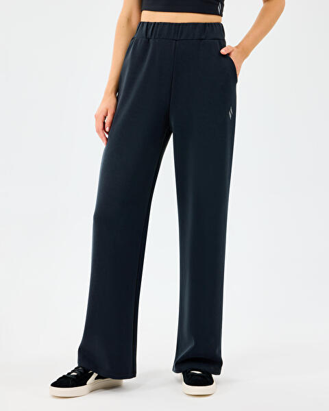 W Lounge Loose Wide Leg Sweatpant