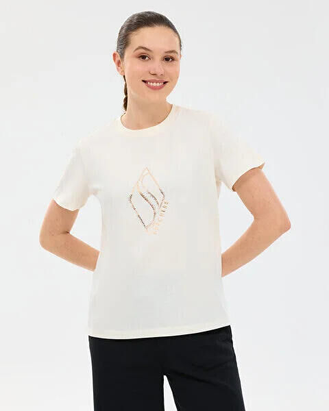 W Regular Fit Graphic T-shirt